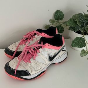 NIKE‎ runners